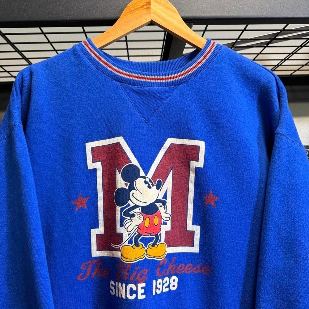 Vintage y2k Disney Mickey Mouse blue crewneck sweatshirt Men's Size XL - Picture 2 of 6